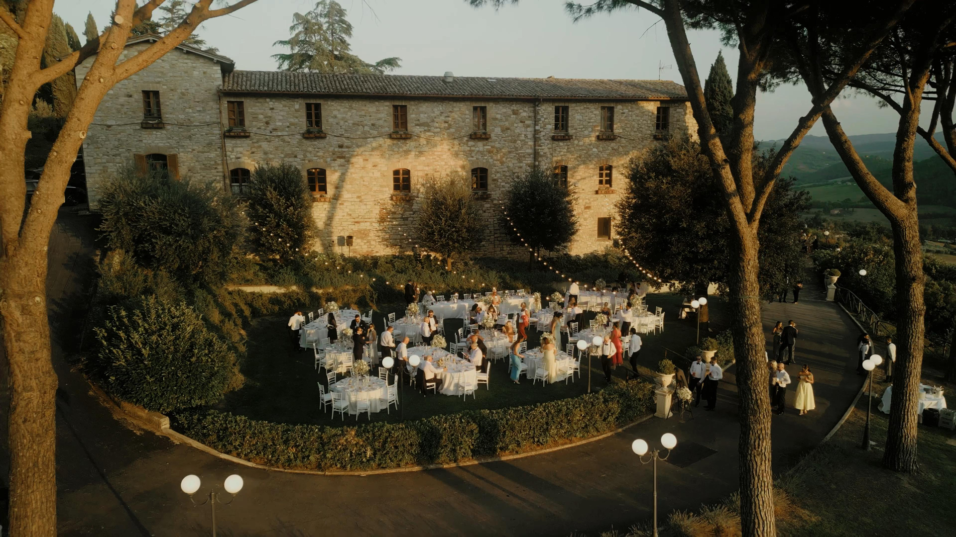 Adrienne-and-Maxwell-Wedding-Video-in-Umbria